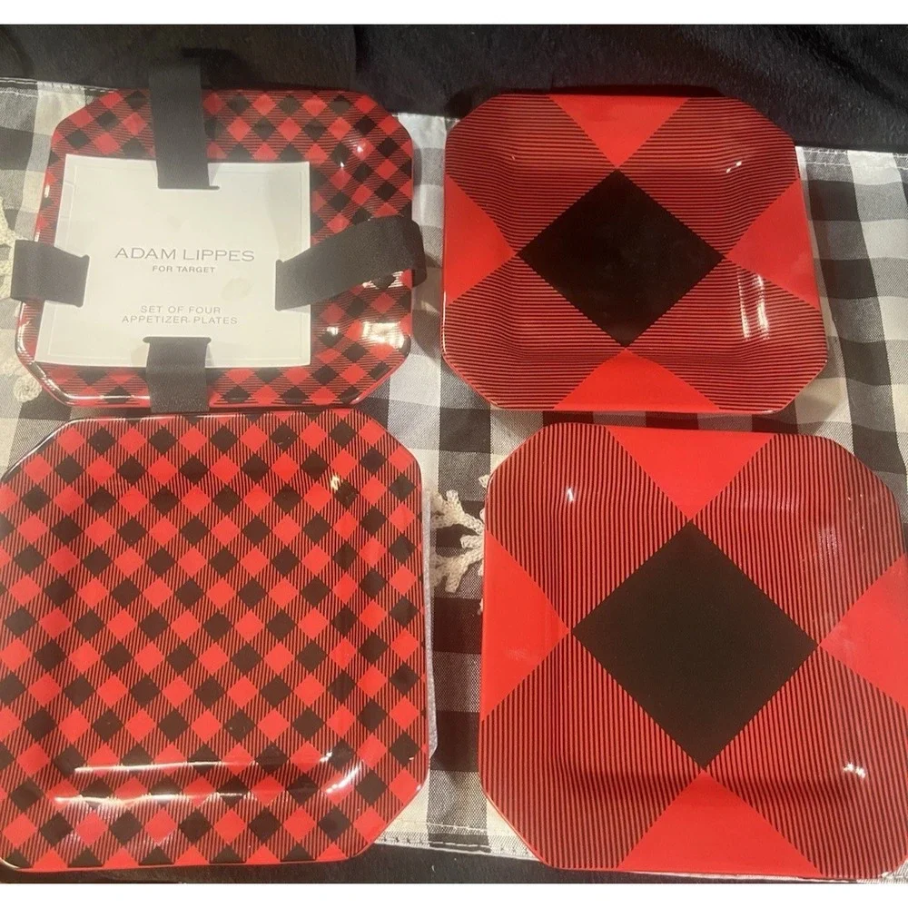 NWT Adam Lippes Set of Four Appetizer Plates RED AND BLACK‎ (2259-2260)